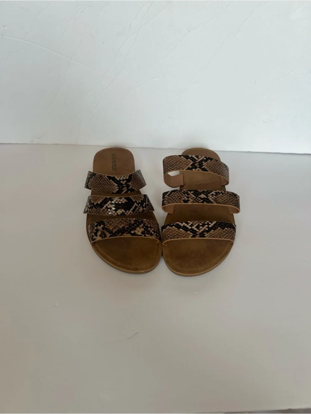 Olivia Miller Globe Trotting Sandals in Brown Snakeskin  Size 10